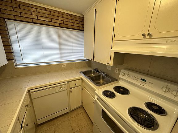 4th image of 3225 S Winston Ave #Eda830646
