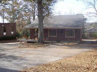 737 S Hill St, Griffin, GA 30224