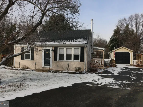 2717 Monmouth Rd, Jobstown, NJ 08041