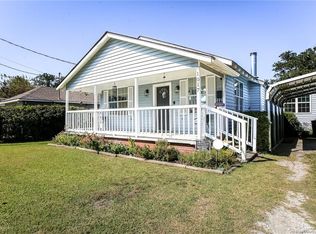 1017 16th St, Lake Charles, LA 70601