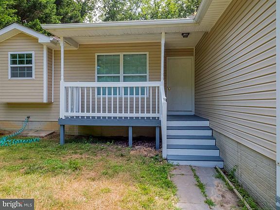 3rd image of 1141 El Dorado Dr