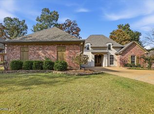 121 Covey Run, Madison, MS 39110