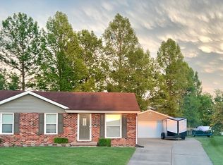 1044 Rebecca Ct, Seymour, IN 47274