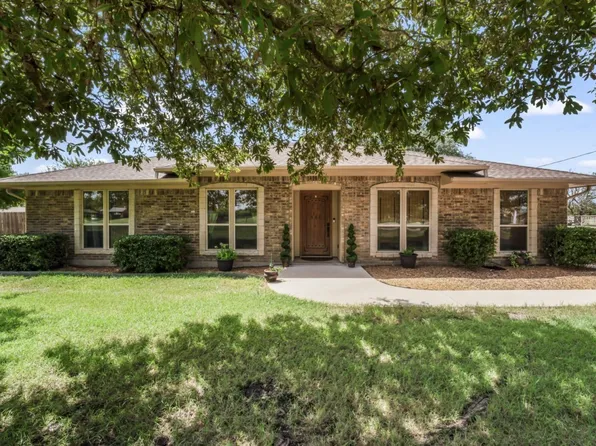 544 Pierce Rd, Red Oak, TX 75154