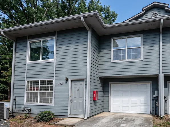 1026 Heathmoor Ct, Norcross, GA 30093