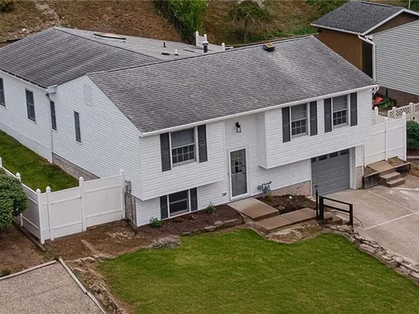 735 Vanderbilt Dr, Monroeville, PA 15146