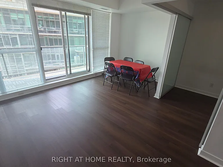 51 E Liberty St #1916 — Photo 10
