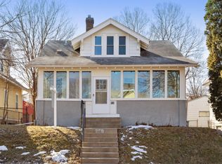 958 Carroll Ave, Saint Paul, MN 55104