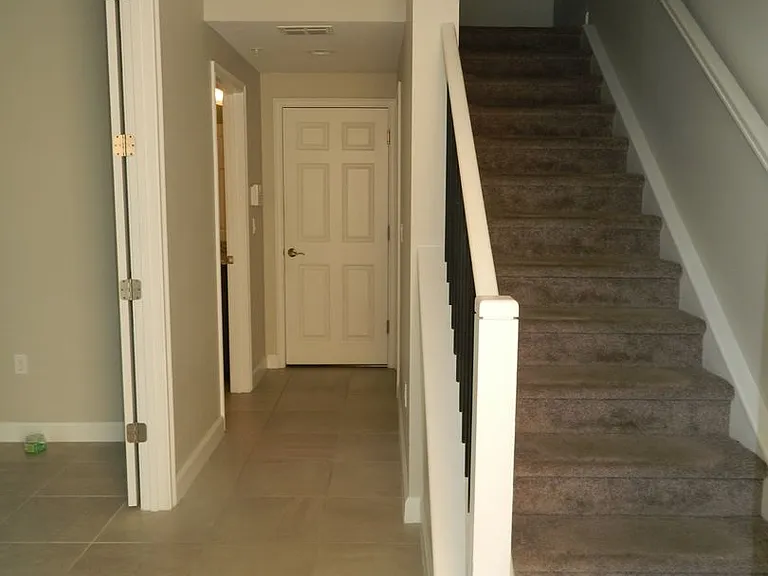 1330 Bolton Pl — Photo 3