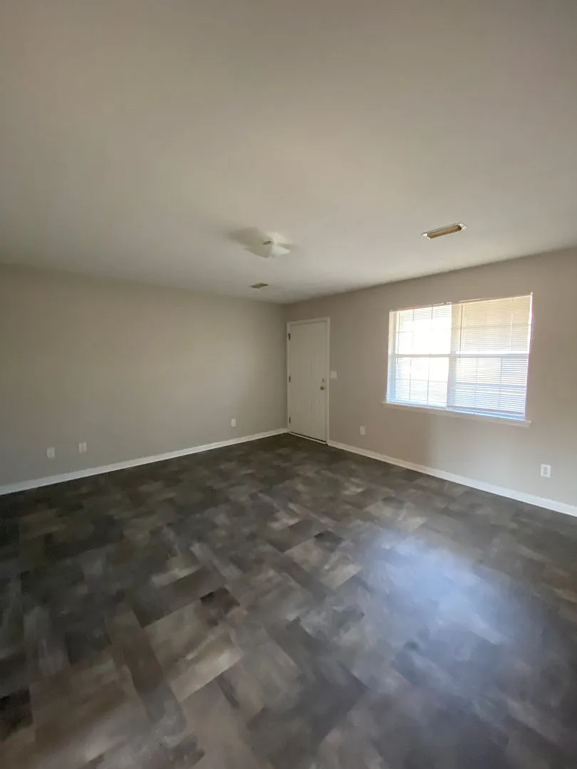203 B Tarver Street — Photo 3