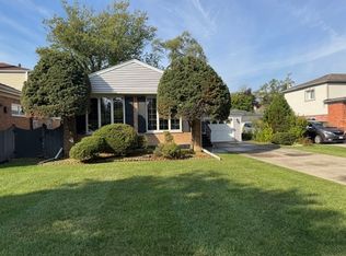 8258 N Ozark Ave, Niles, IL