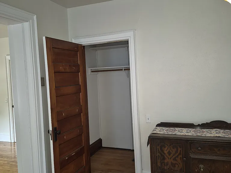 1047 E Gorham St #1 — Photo 14