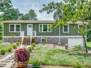 3192 Rolling Rd, Scottsville, VA 24590