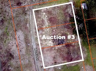 6 West St, Salineville, OH 43945