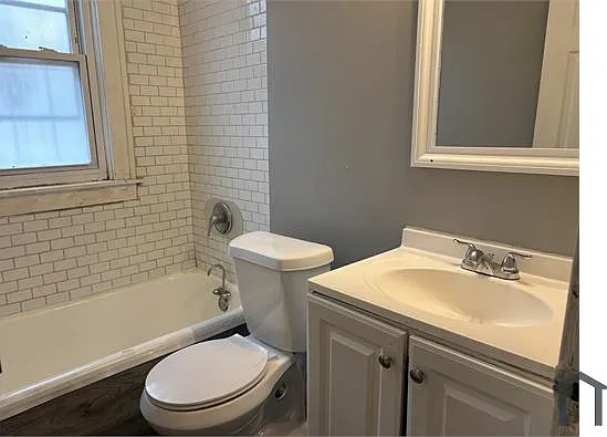 15784 Northlawn St — Photo 11