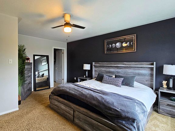5th image of 48 Tulip Dr