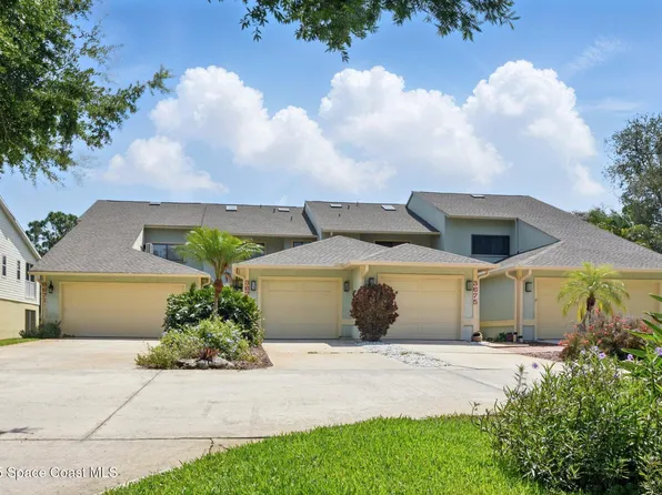 3673 Sawgrass Dr, Titusville, FL 32780