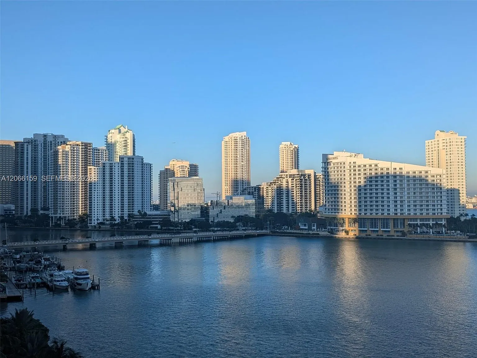 The Mark On Brickell Cond — Photo 1