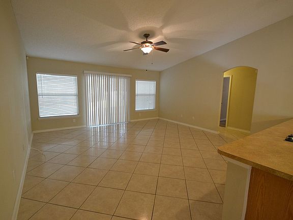 3rd image of 11037 Arrowbrook Ln
