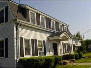 1st image of 121 Highland Ave