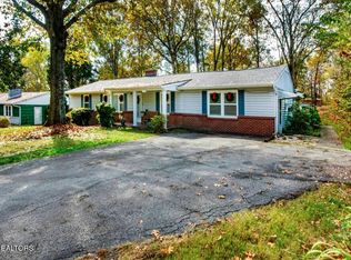 608 Paint Rock Ferry Rd, Kingston, TN 37763