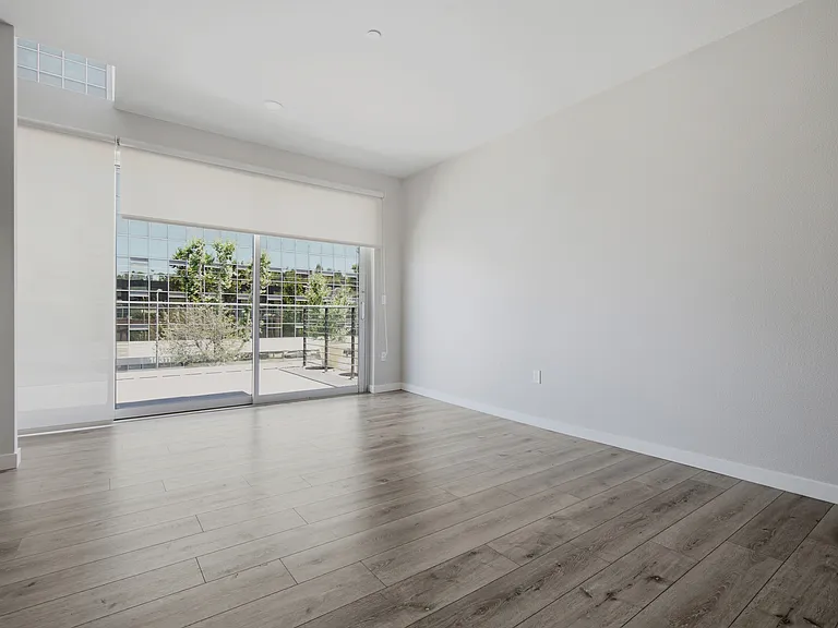 16300 Ventura Blvd #322 — Photo 9