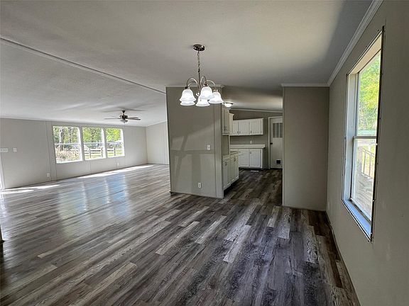 5th image of 27241 Long St