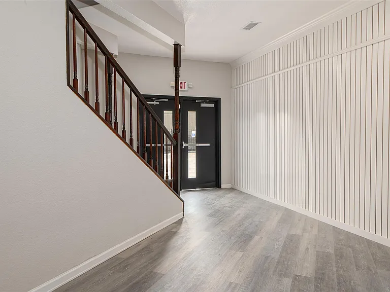 4705 Lyons Ave #2 — Photo 8