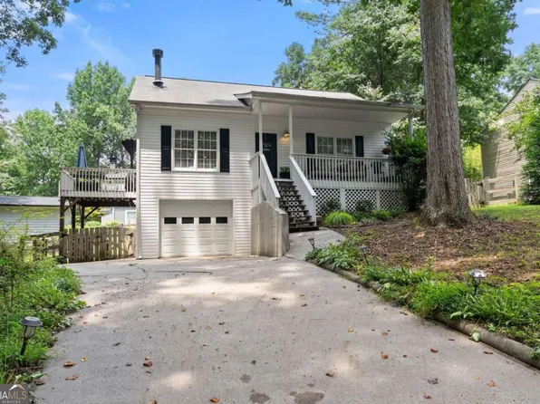 3875 Stutz St, Cumming, GA 30041