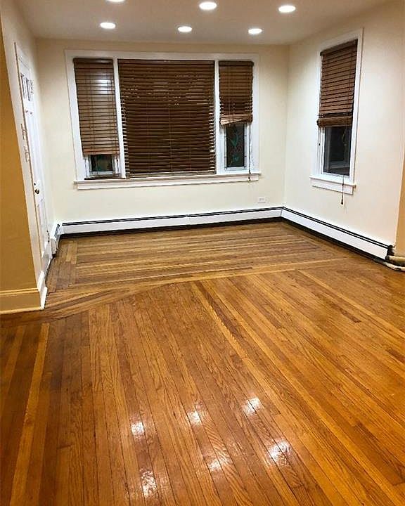 1st image of 542 Kimball Ave #1