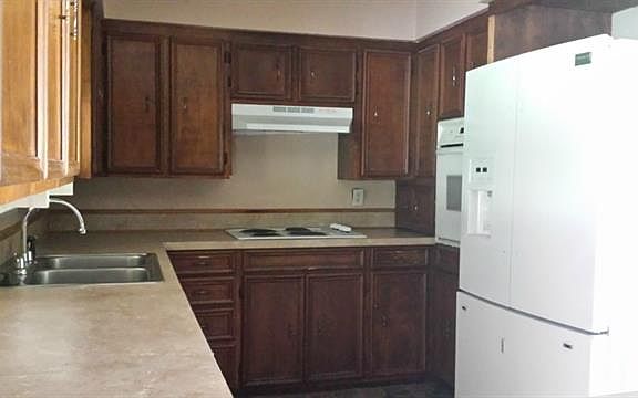 5th image of 608 Mississippi St