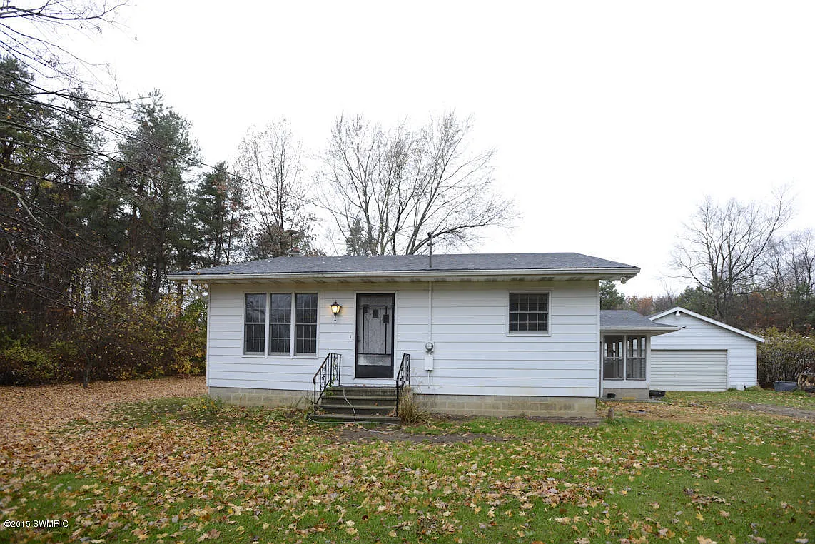 8879 Gorsline Rd photo 1