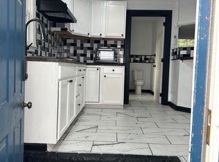 (Undisclosed Address), Portsmouth, VA 23701