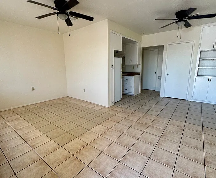 5250 E Bellevue St #B — Photo 4