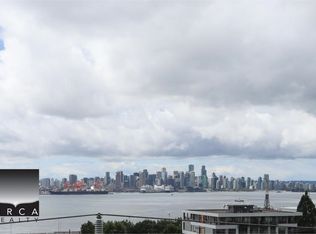 422 E 3rd St #505, North Vancouver, BC V7L 1E6