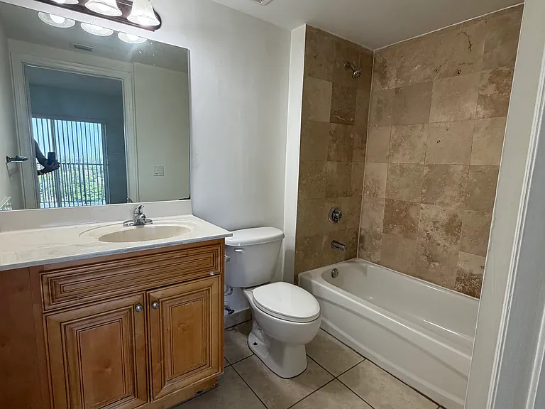 6357 SW 8th St #807 — Photo 20