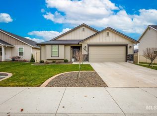 16813 N Breeds Hill Ave, Nampa, ID 83687