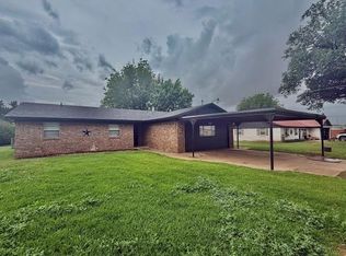 1355 Highway 62, Chickasha, OK 73018
