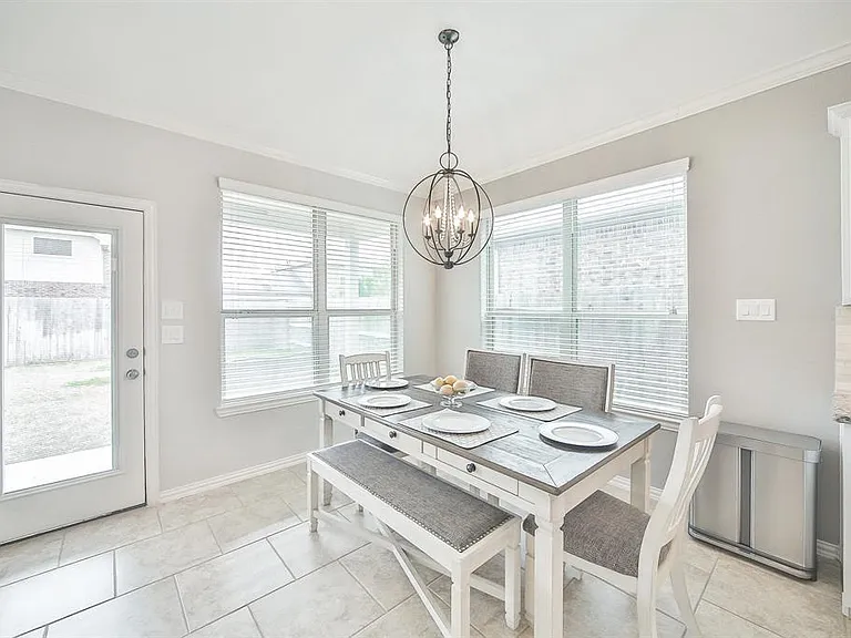 8510 Brinklow Point Dr — Photo 12