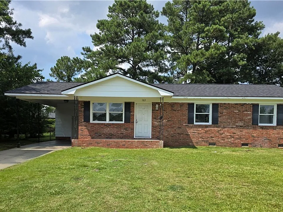 303 Cartwright Dr