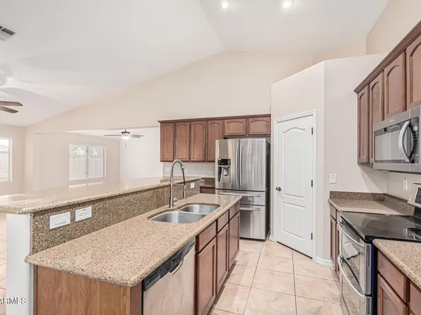 25667 W PRIMROSE Lane, Buckeye, AZ 85326