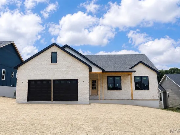 983 Half Moon Ln, Caseyville, IL 62232