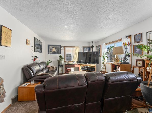 sioux-falls-south-dakota-85832934 picture