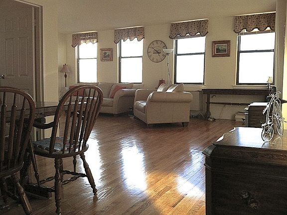 2nd image of 43 Van Wagenen Ave #607