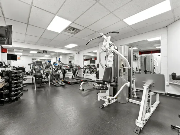 201 East 17th Street image 8 of 8