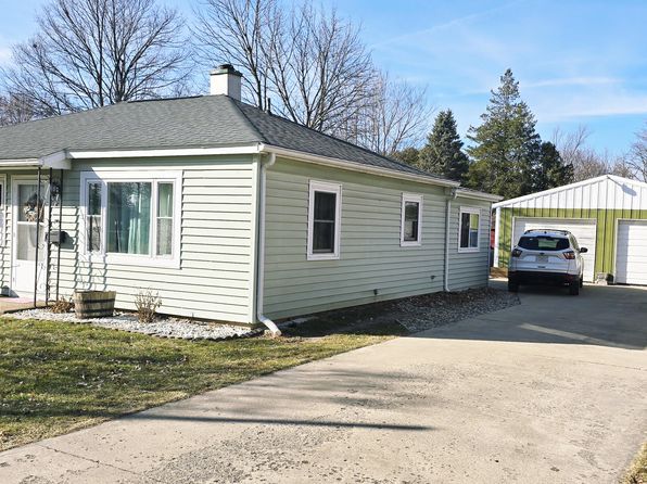 26 Charles St, Coldwater, MI 49036