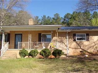 2307 Harris Henrietta Rd, Mooresboro, NC 28114