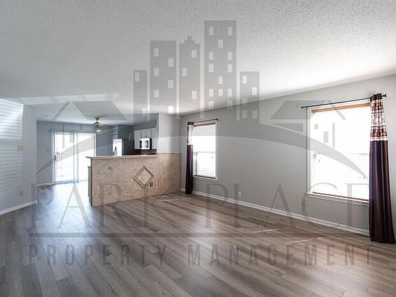 5th image of 6874 Woodland Heights Dr