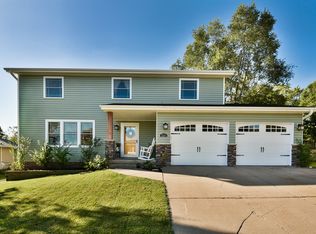 3201 Duane Ave, Bellevue, NE 68123