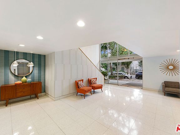 3rd image of 1200 N Flores St APT 209